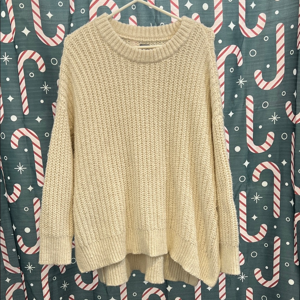 Aerie Cream Knit Crew Neck Sweater